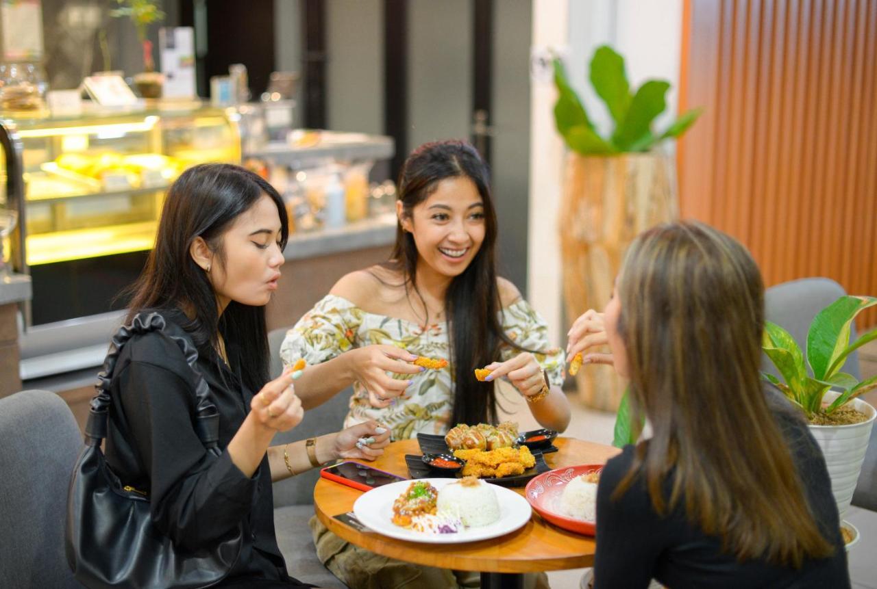 Petik Merah Homestay Pakualaman Ngoại thất bức ảnh